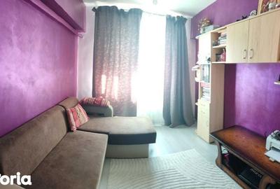Apartament cu 3 camere decomandat în Sud - 4