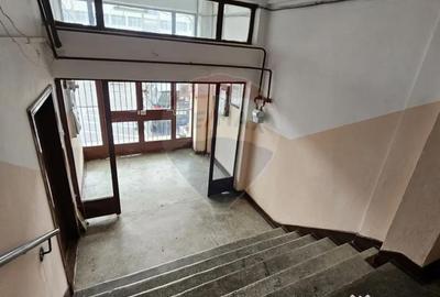 Apartament cu 2 camere decomandat în Târgu Neamț - 1