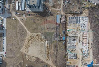 Teren Construcții intravilan de 900 mp, în Noua - 5