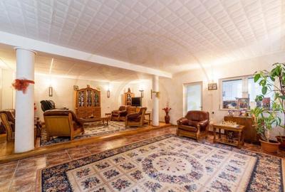 CASA Pitesti - str Eremia Grigorescu, 914 mp teren - 1