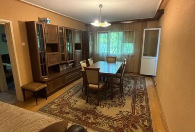 Apartament cu 4 camere in zona Podu Ros - Tutora