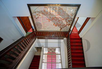 Casă individuală cu 63 camere cu Canalizare în P-ța Romană - 17