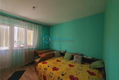 Royal Imobiliare - Vanzare apartament 3 camere zona Republicii scoala 14 - 6