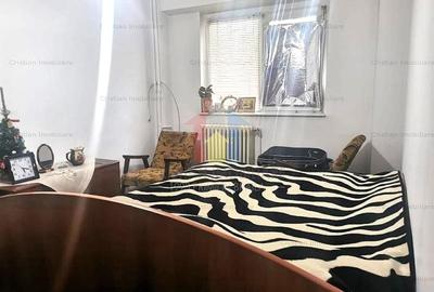 Apartament cu 3 camere decomandat în Obor - 3