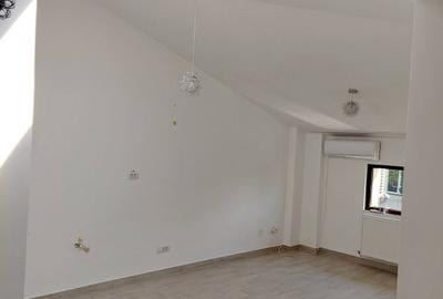 Spațiu comercial, de 50 mp, în Bd. Independenței - 1