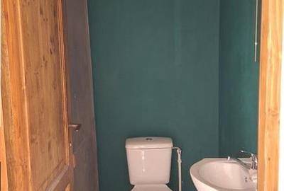 Casă individuală cu 4 camere cu Canalizare în Valea Lupului - 8