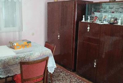 Casă cu Teren 376 Mp în Central - 3