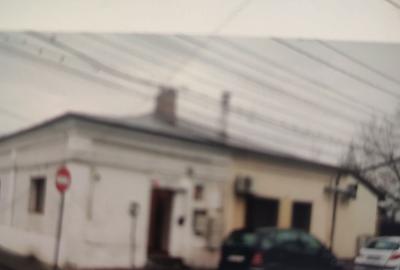 Apartament cu 2 camere nedecomandat în Central - 2