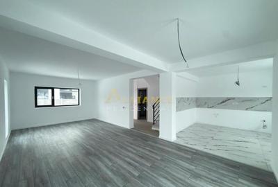 Casă cu 4 camere cu Teren 339 Mp în Berceni