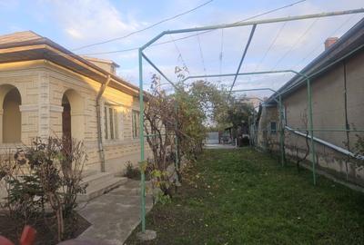Casă cu 3 camere în Central - 5