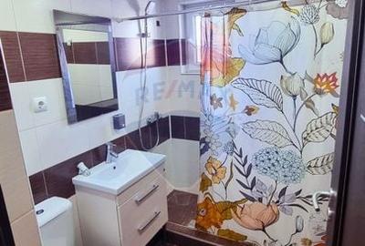 Apartament cu 2 camere semidecomandat, mobilat în Republicii - 7