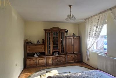 Casă cu 4 camere cu Teren 954 Mp în Calea Moldovei - 4
