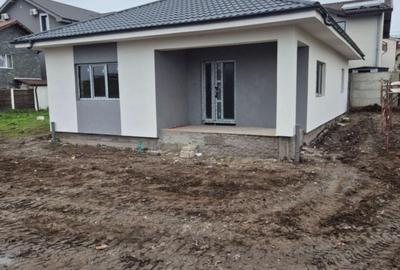 Casă individuală cu 4 camere cu Teren 300 Mp în Central - 5
