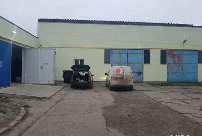 Spațiu comercial, de 160 mp, în Central - 2