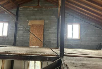 RECO casa Inand la rosu cu teren imens - 9