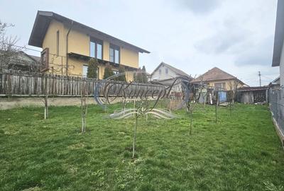 Casă cu 2 camere cu Canalizare în Dâmbul Rotund - 11