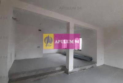 Casă cu Teren 433 Mp în 1 Decembrie - 10