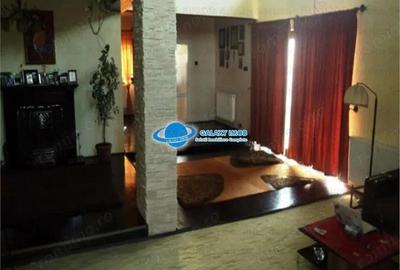 Vanzare vila P+M Targoviste, exterior sud - 14