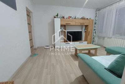 DE VANZARE - Aparatament cu 3 camere, 60 mp, etaj 3/4 - CUGIR - 1