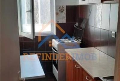 Oferta Garsoniera etaj 3, bloc 1982, decomandata  34 mp zona Drumul Taberei  - T - 3