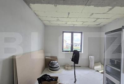 Casa 5 camere -160 mp. Teren 750 mp. Paulesti - 15