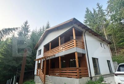 Casă cu 7 camere cu Teren 1170 Mp în Colibița - 2
