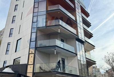 Proprietate specială, de 1,307 mp, în Decebal - 3