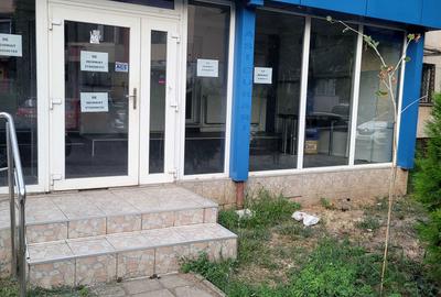 Spațiu comercial, de 57 mp, în Central - 3