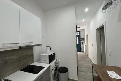 Apartament cu 2 camere semidecomandat în Militari