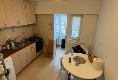 Apartament cu 2 camere decomandat, mobilat în Tomis I - 4