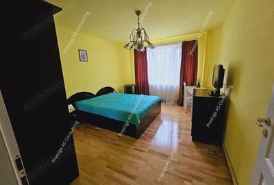 Apartament cu 3 camere decomandat în Aradului - 3