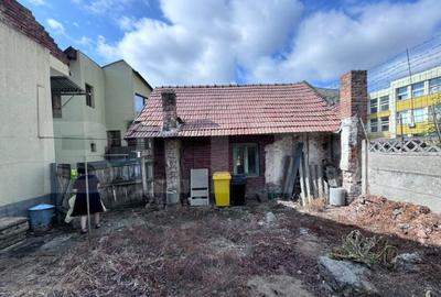 Casă cu 3 camere cu Teren 400 Mp în Budai - 1