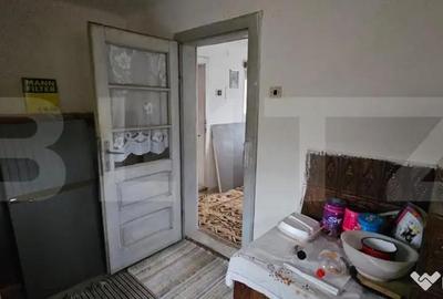 Casă cu 2 camere cu Teren 1200 Mp în Central - 9