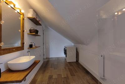 Casă cu 4 camere cu Teren 357 Mp în Tărlungeni