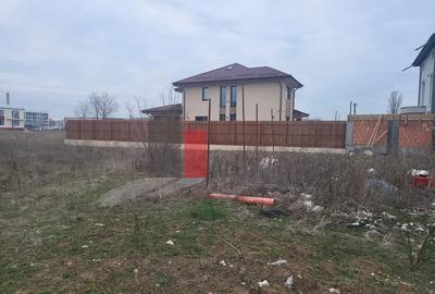 Teren de 1000 mp, în Titan - 1