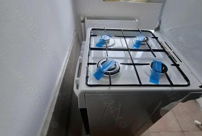 Inchiriez apt.1cam .bloc de 4 etaje ,etaj intermediar 1 - 3