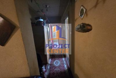 Apartament 4 camere, Ultracentral, etajul 1 - 8