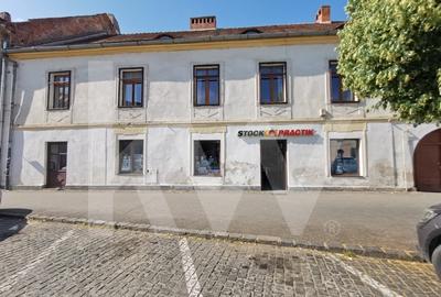 Spatiu comercial, 181mp, Centru Istoric Sibiu, 2 intrari stradale, comision 0% - 11