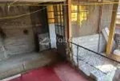 Resita, de vanzare casa, doua corpuri, curte, zona centrala - 1