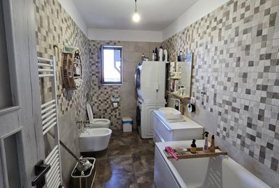 Casă cu 4 camere cu Teren 500 Mp în Aroneanu - 4