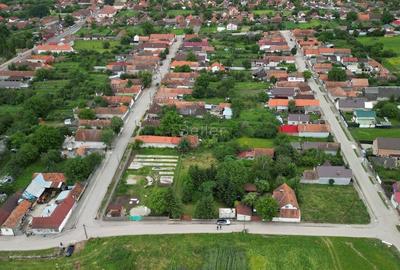 Teren Construcții intravilan de 1150 mp, în Rotbav