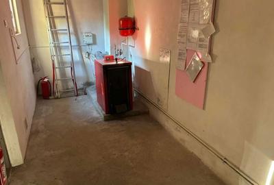 Casă cu 4 camere în Uric - 1
