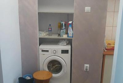 Garsonieră decomandată în Central - 2