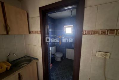 Casă cu 3 camere cu Canalizare în Central - 3