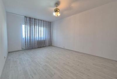 Apartament 3 camere Frumoasa - 2 bai - Decomandat - 4