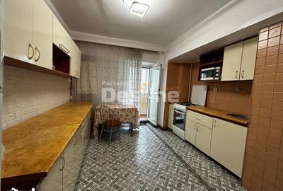 Apartament cu 3 camere decomandat în Cug - 7