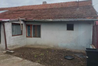 Casă cu 4 camere cu Teren 150 Mp în Zimandcuz - 3