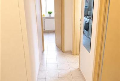 Apartament cu 3 camere decomandat în Astra - 5