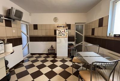 Casă individuală cu 4 camere cu Canalizare în Micro 2 - 11