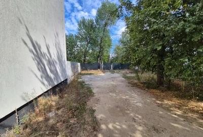 Spațiu comercial, în Central